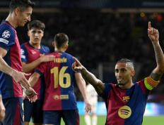 世俱杯2025-尤文图斯主场大胜巴塞罗那，豪取连胜