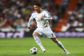 世俱杯奖金-场上的刀锋，场外的暗礁，当巴尔韦德的星光刺破摩洛哥的叹息之墙