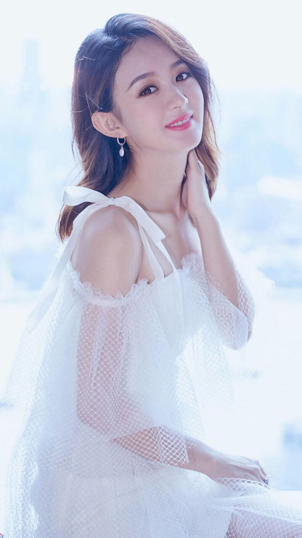 世俱杯-足球与导弹，当金玟哉的铲断，映射了伊拉克的废墟