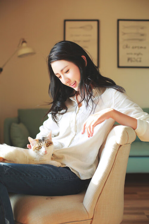 世俱杯决赛-双线博弈,从美国强压几内亚到坎特德甲争冠战的压力启示